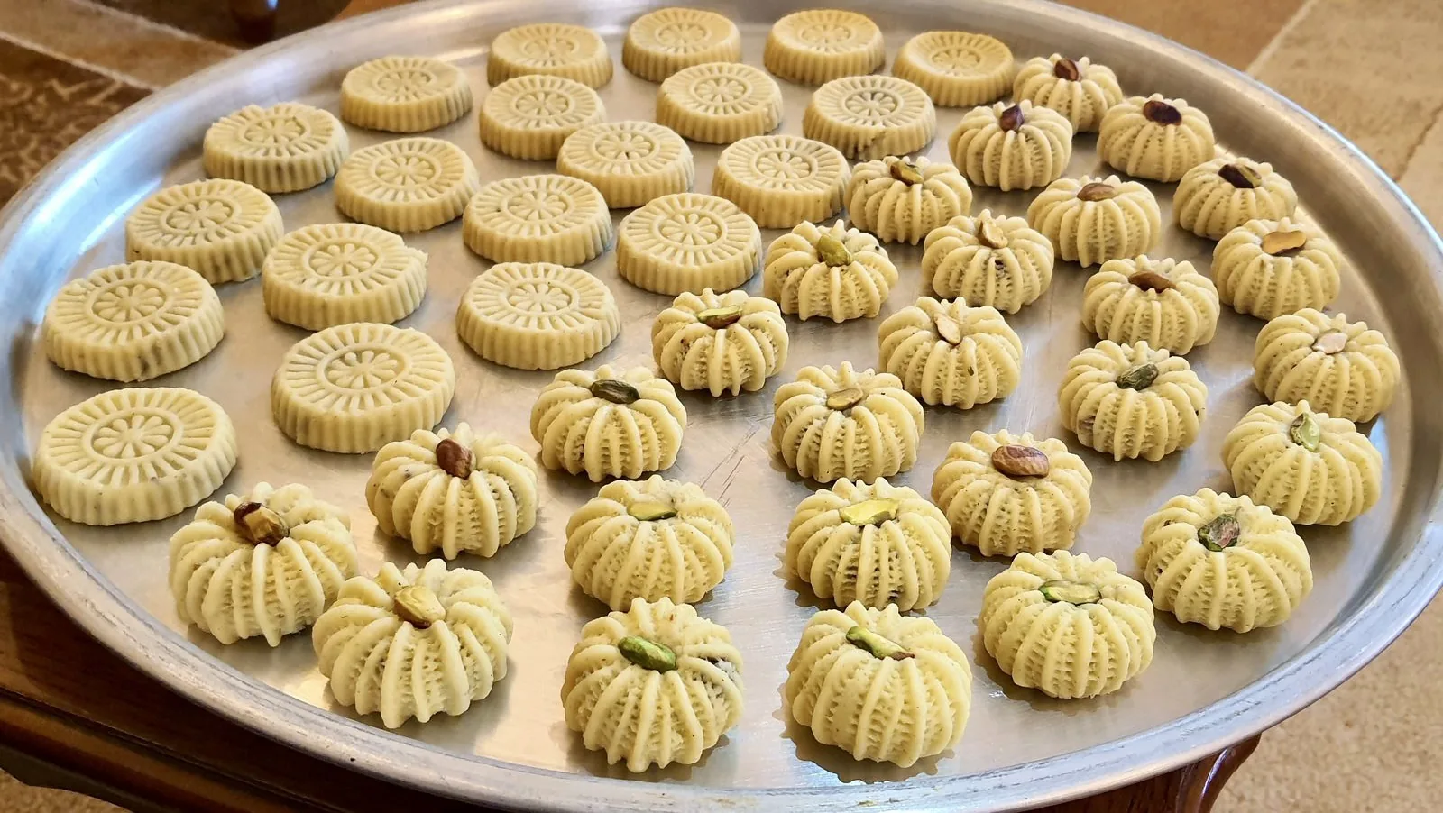 معمول بالفستق الحلبي والسمن البلدي