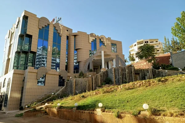 Mrkz Damascus Llraaya Al-Tkhssya