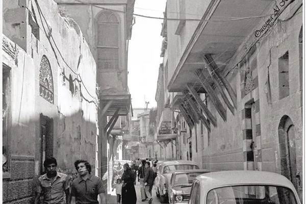 Saj Wmnaqysh Zman Al-Sham