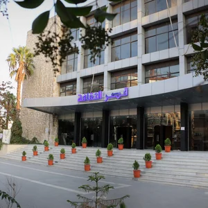 Al-Mahd Al-Aaly Llrab